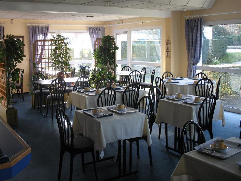 Kyriad Direct Tours Sud - Chambray Les Tours Dış mekan fotoğraf
