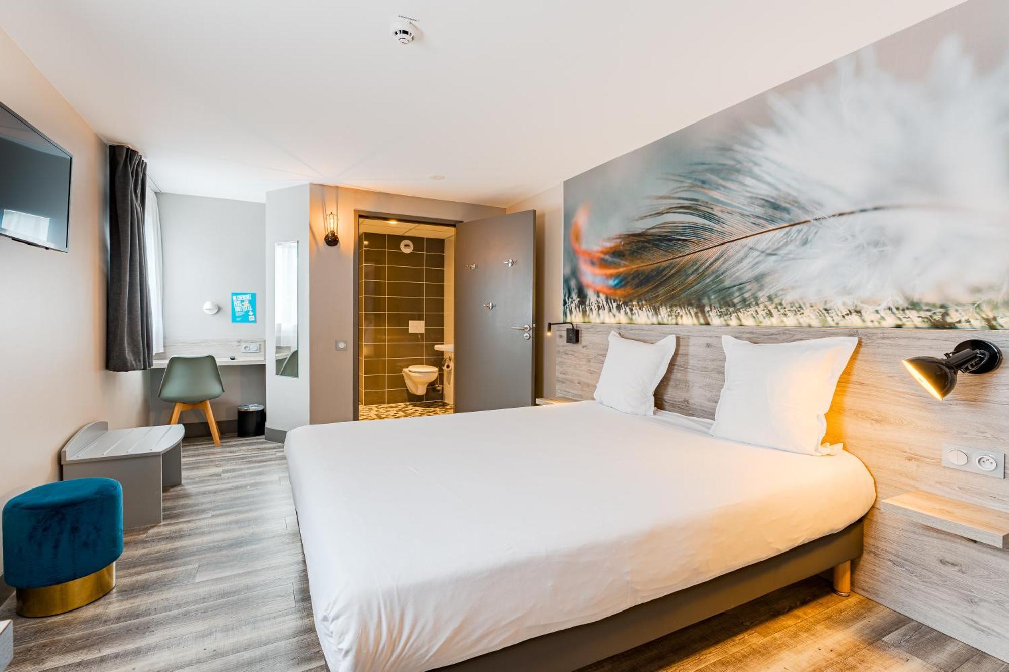 Kyriad Direct Tours Sud - Chambray Les Tours Dış mekan fotoğraf