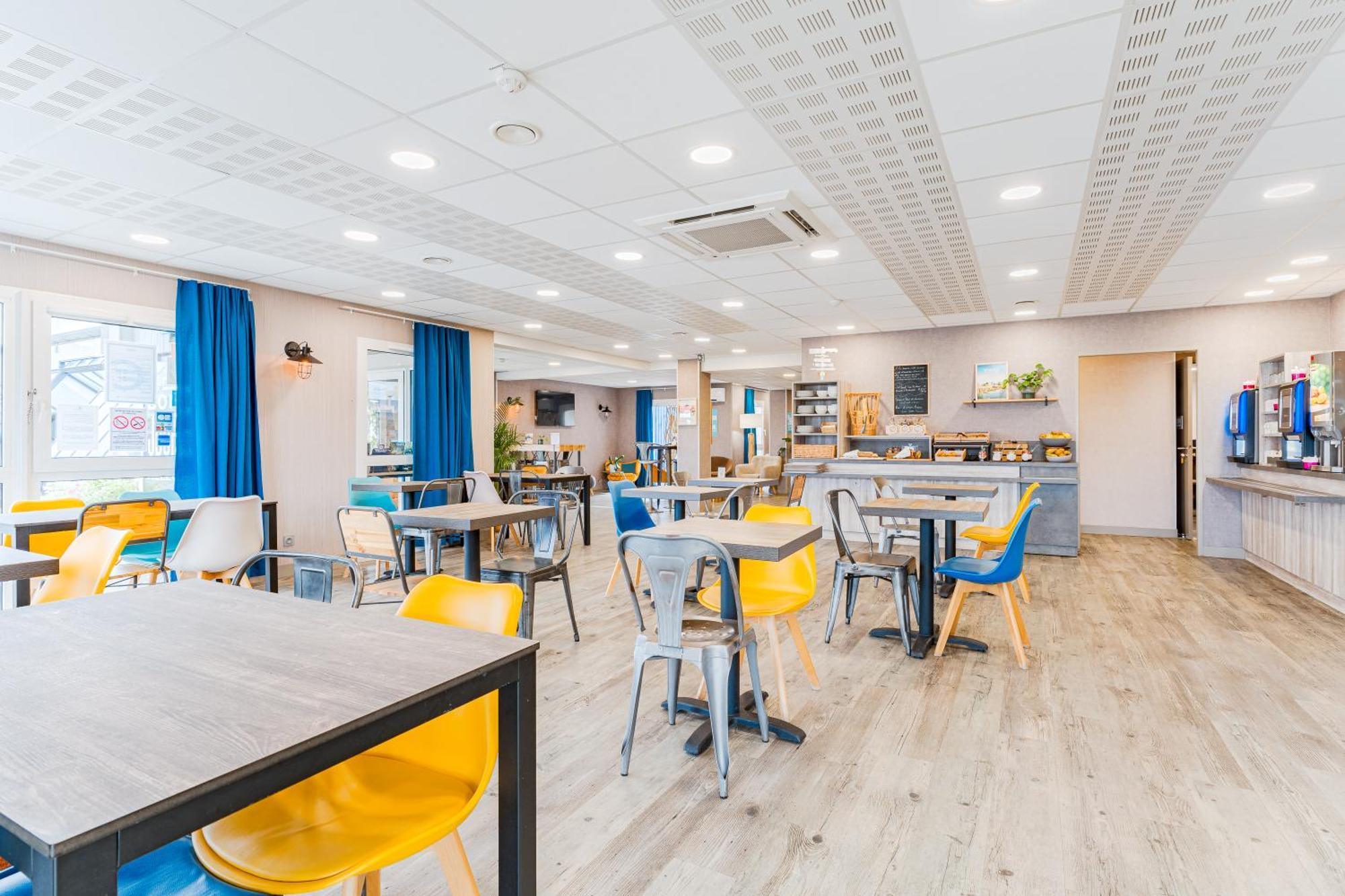 Kyriad Direct Tours Sud - Chambray Les Tours Dış mekan fotoğraf